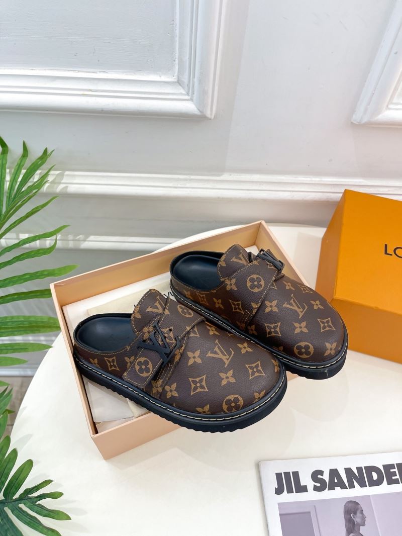 Louis Vuitton Slippers